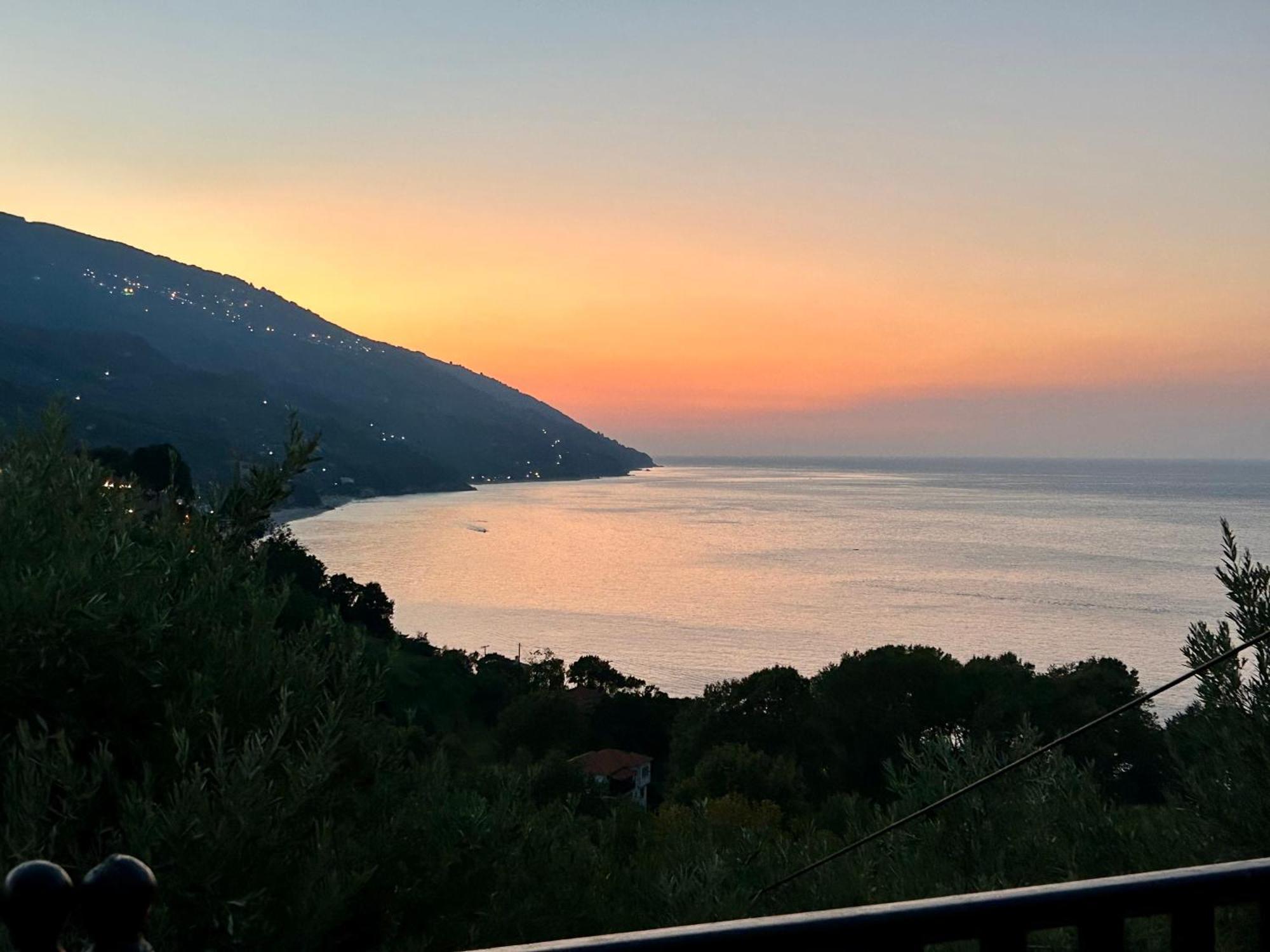 Perivoli Villa Chorefton Bagian luar foto